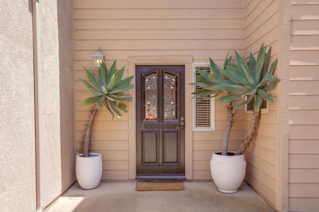 137 Jupiter Street, Encinitas CA: https://media.crmls.org/mediaz/2727e1a6-958e-4a10-934d-dfd7a20c0174.jpg