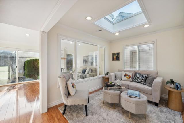 1641 New Brunswick Avenue, Sunnyvale CA: https://media.crmls.org/mediaz/2728fbe9-fb22-4ed7-aca4-abd9b511ae7d.jpg