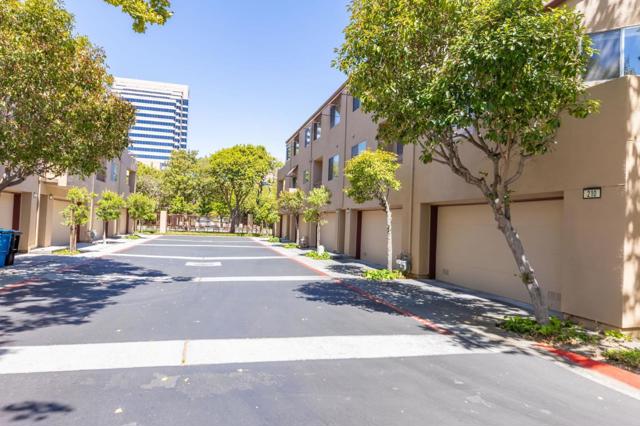 210 Commons Lane, Foster City CA: https://media.crmls.org/mediaz/27291090-7c34-4896-8dba-1df4f4b543f1.jpg