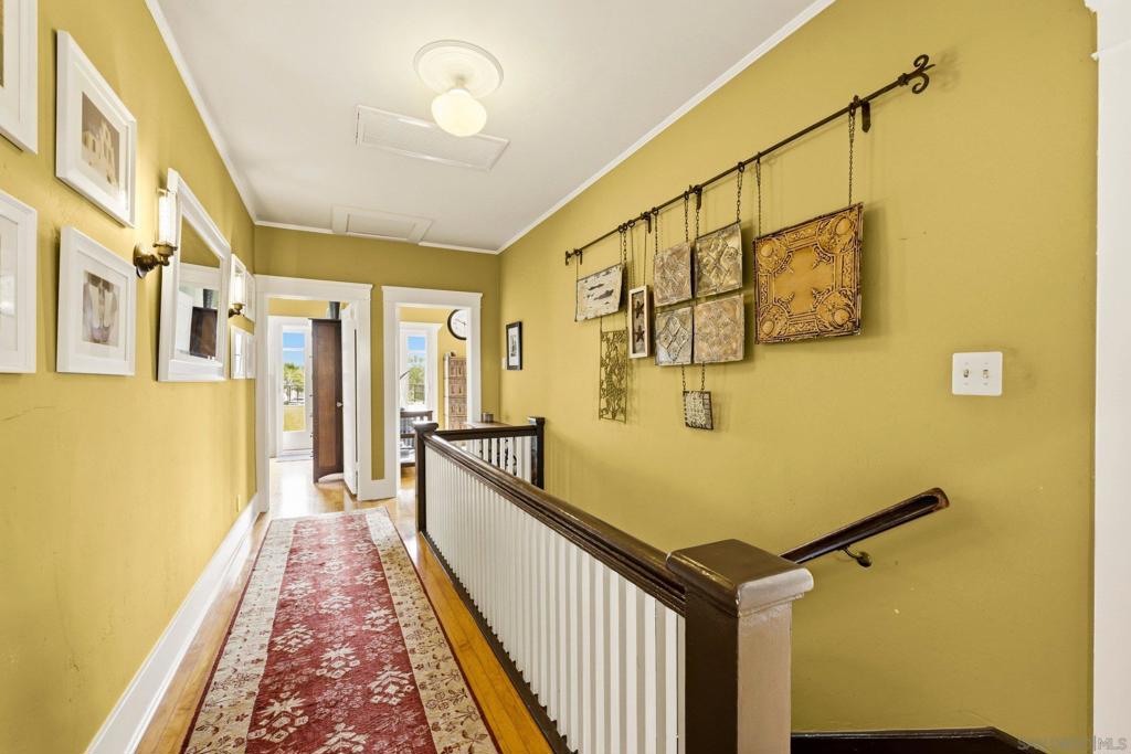 3048 Laurel Street - photo 18