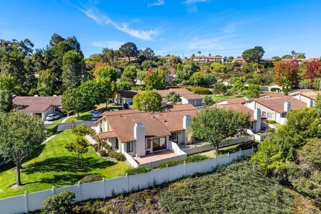 Detail Gallery Image 32 of 35 For 1944 Springdale Lane, Encinitas,  CA 92024 - 2 Beds | 2 Baths