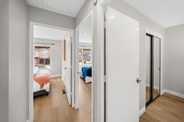 1331 Aspen Drive, Pacifica CA: https://media.crmls.org/mediaz/272a9e9f-6314-4eb0-ad92-68f78e1ba0eb.jpg