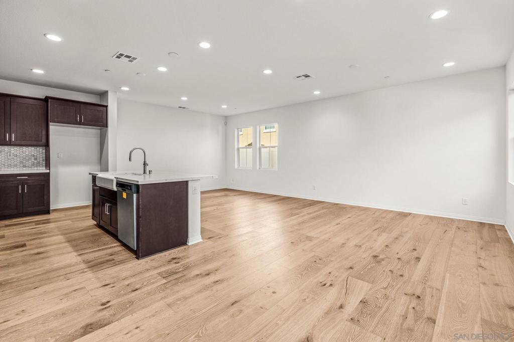 505 Pinedale - photo 6