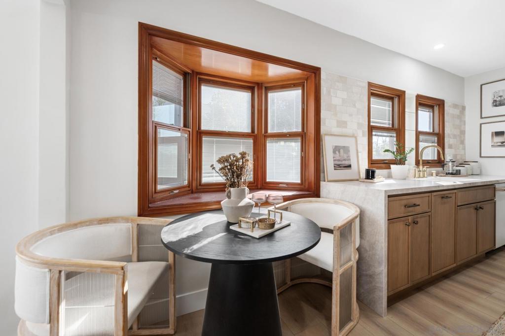 4866 Sussex - photo 8