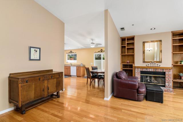9919 Sorrel Ave, Lakeside CA: https://media.crmls.org/mediaz/272bdd32-8163-4b9a-a856-ef9e39f27ce5.jpg