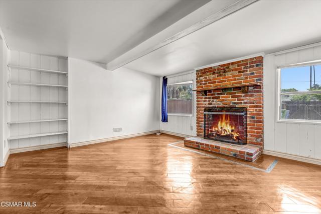 17400 Cantlay Street, Lake Balboa CA: https://media.crmls.org/mediaz/272c16ab-8ef4-4076-8054-ed03b009f6f2.jpg