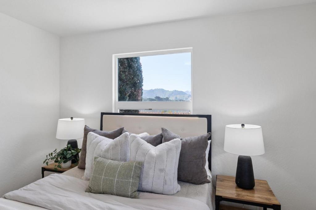 272C6E86 19Dd 4078 83E3 A4027F6604D8 77 Montecito Avenue, Pacifica, Ca 94044 &Lt;Span Style='BackgroundColor:transparent;Padding:0Px;'&Gt; &Lt;Small&Gt; &Lt;I&Gt; &Lt;/I&Gt; &Lt;/Small&Gt;&Lt;/Span&Gt;