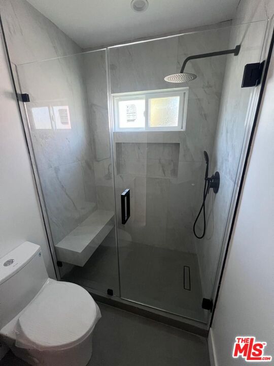 7669 Beeman Avenue, North Hollywood CA: https://media.crmls.org/mediaz/272d43d4-8732-4d7c-8ec9-7e9170da950e.jpg