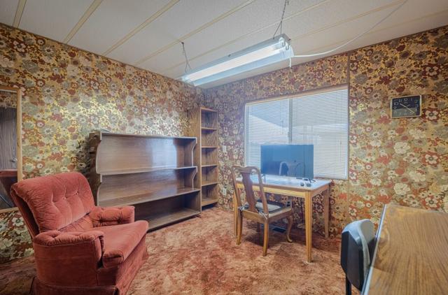 150 Kern Street, Salinas CA: https://media.crmls.org/mediaz/272e028e-1c46-4889-ae84-19bc210f793e.jpg