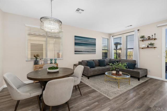 Detail Gallery Image 4 of 37 For 2131 Palo Alto Dr #108,  Chula Vista,  CA 91914 - 2 Beds | 2/1 Baths