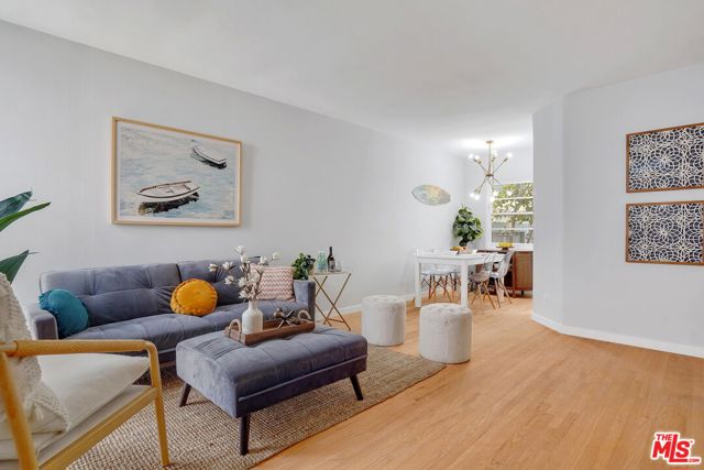 1107 19TH Street, B photo 2