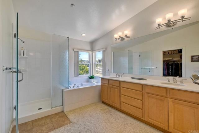 Detail Gallery Image 26 of 44 For 1752 Russet Leaf Ct, El Cajon,  CA 92019 - 5 Beds | 3 Baths