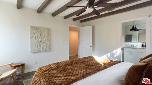 4427 S Wilton Place, Los Angeles CA: https://media.crmls.org/mediaz/2730de07-e5e0-44fd-a3f6-2a4d09de8038.jpg