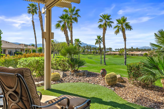 80610 Prestwick Place, Indio CA: https://media.crmls.org/mediaz/27313b3e-8881-4af9-af00-08866e2905f1.jpg