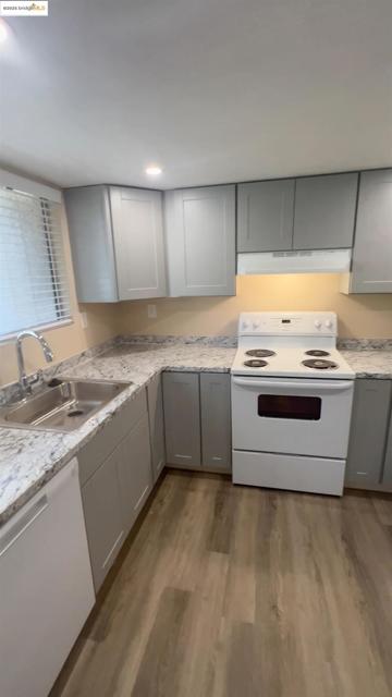 1260 Kenwal Rd, Concord CA: https://media.crmls.org/mediaz/2731f2c8-9695-4c8a-9c18-d8a8f5d92a96.jpg