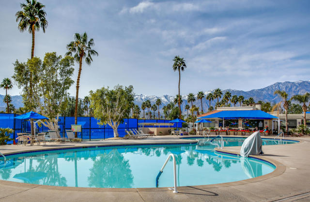 69411 R Ramon Rd #98, Cathedral City CA: https://media.crmls.org/mediaz/273286fb-1cd5-4452-aab0-e292458159e5.jpg