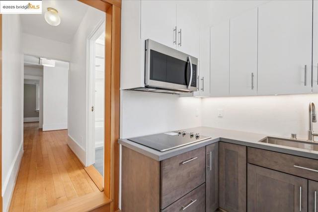 1912 Virginia St, Berkeley CA: https://media.crmls.org/mediaz/273297f3-8708-4403-8adb-00de75f0bcfa.jpg