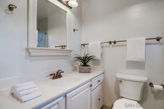 5664 Menorca Drive, San Diego CA: https://media.crmls.org/mediaz/2732d884-2355-4116-be03-976cdf36c0d2.jpg