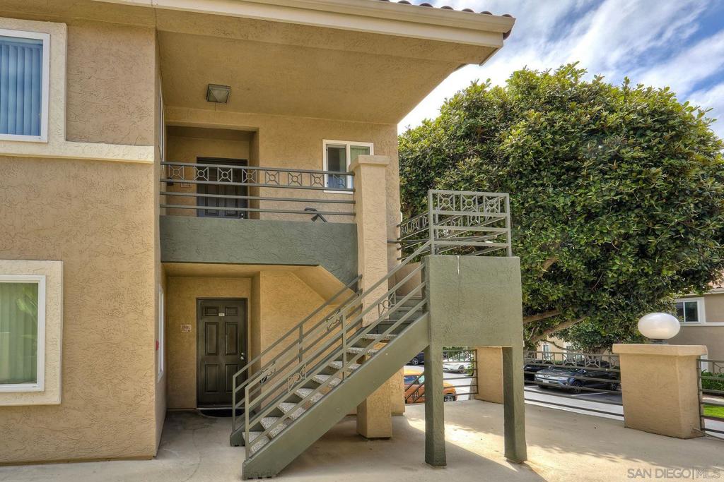 7425 Charmant - photo 2