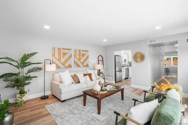 7111 Regner Rd, San Diego CA: https://media.crmls.org/mediaz/2734d519-7056-4b2d-b2e1-624bdbecca3c.jpg