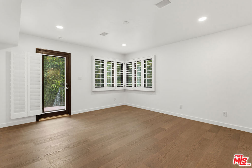 MLS #26857315 image #21