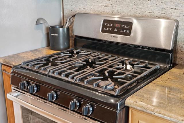 2530 Forbes Avenue, Santa Clara CA: https://media.crmls.org/mediaz/2736c268-2db5-4cf8-b9ad-f6941f1d4e3f.jpg