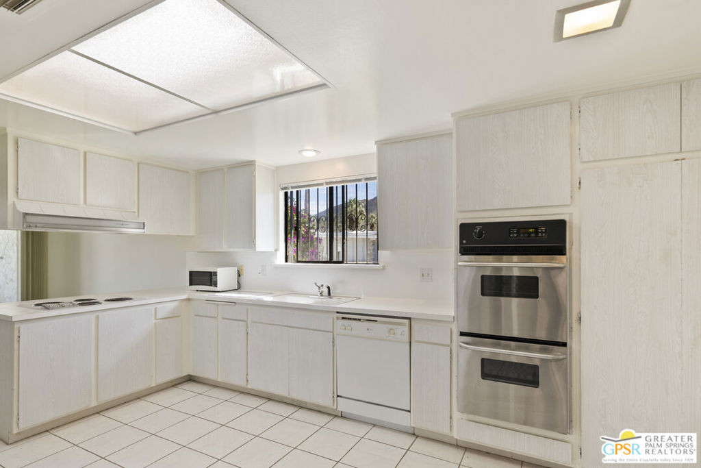 MLS #25630087PS image #8