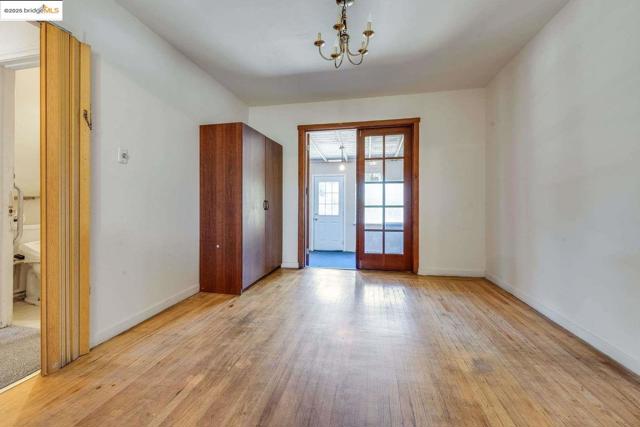 2840 Mount Diablo ST, Concord CA: https://media.crmls.org/mediaz/273763f0-5578-475f-84dc-90cd4ac55d80.jpg
