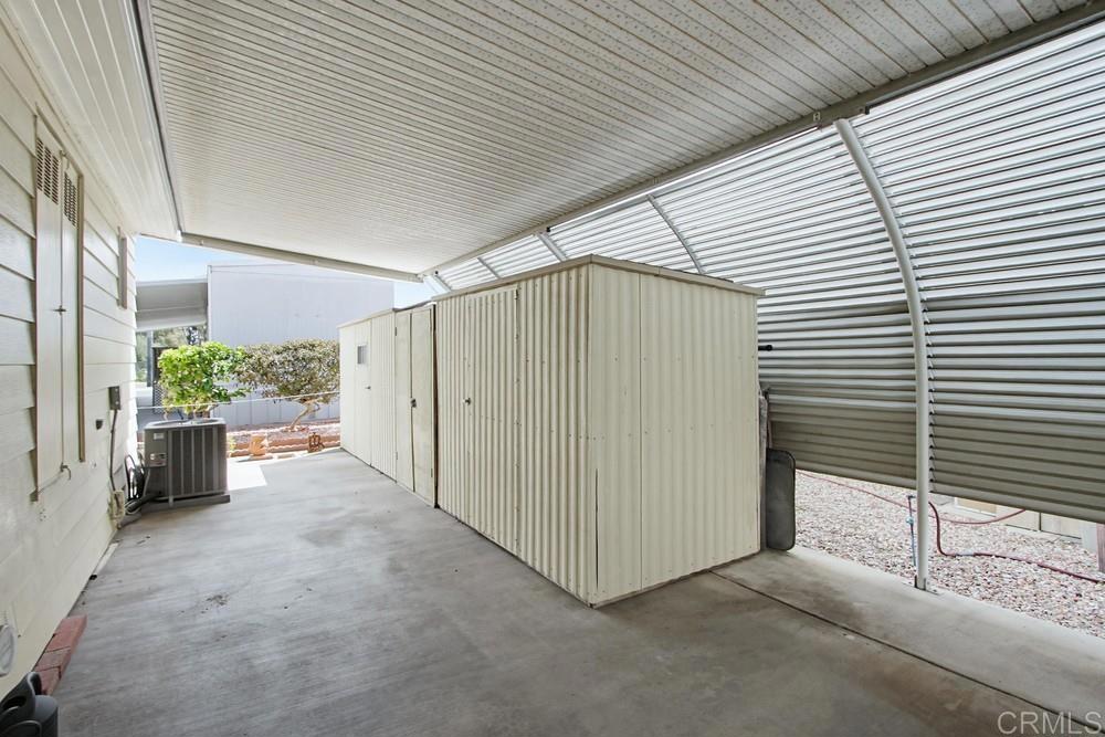 1286 Discovery Street - photo 6