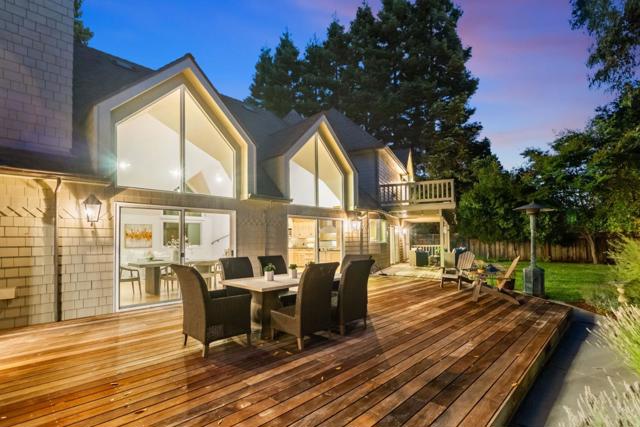136 Finger Avenue, Redwood City CA: https://media.crmls.org/mediaz/27380bda-ae5b-4106-afde-01c9ccea9fa6.jpg
