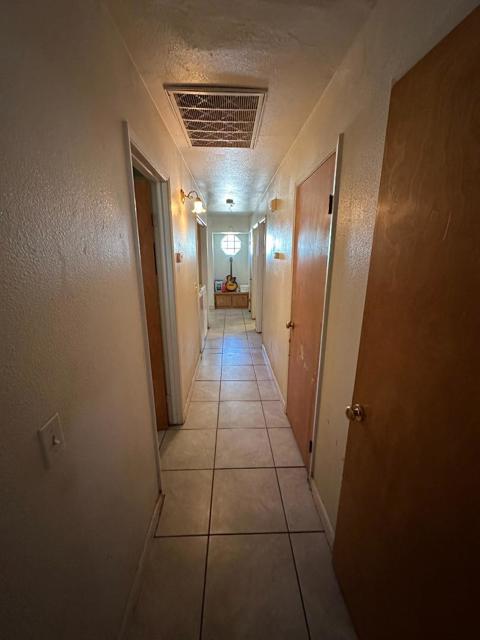 125 N Martin Street, Porterville CA: https://media.crmls.org/mediaz/2738ae03-4f45-4f5b-aef1-cb550cc77edf.jpg