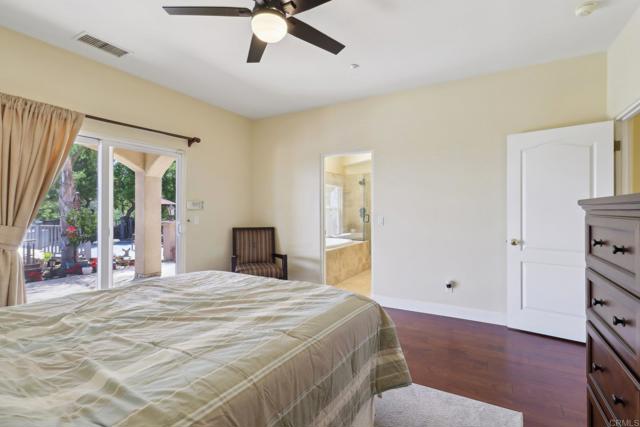 944 Rainbow Crest Road, Fallbrook CA: https://media.crmls.org/mediaz/2738b3fc-1b4d-4531-88c1-b23fd47cf747.jpg