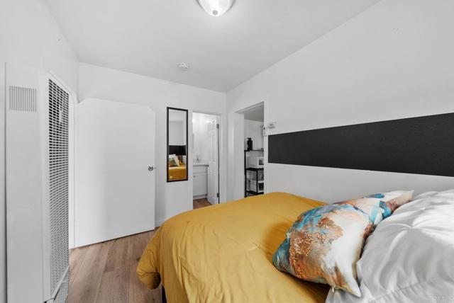 42 48 E 5Th Street, National City CA: https://media.crmls.org/mediaz/2738d80b-ab97-46fc-9b1b-8675a2f08109.jpg