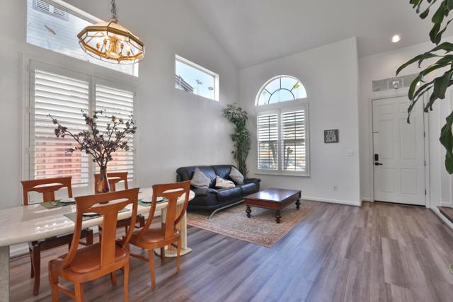 37 Lance Way, Hayward CA: https://media.crmls.org/mediaz/27392686-c8e0-4f82-a685-f75a842c6c20.jpg