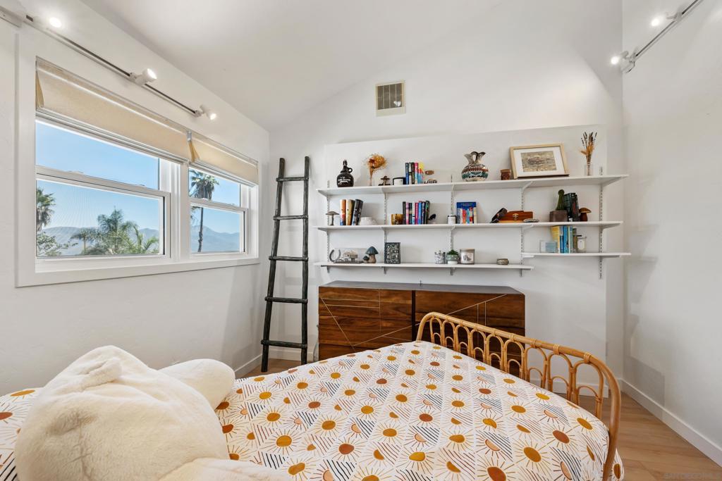 MLS #250043179SD image #28