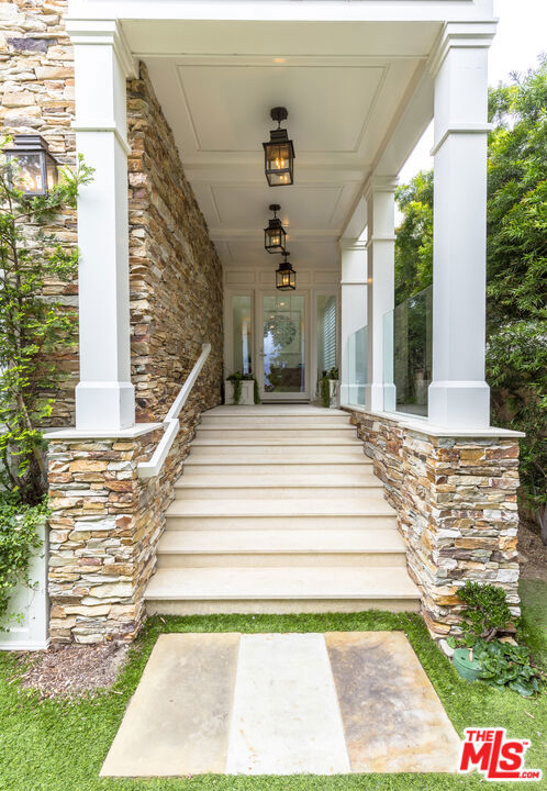 273A32C8 0B2E 4E05 Ac4D 4A3948C9Ef51 119 Malibu Colony Road, Malibu, Ca 90265 &Lt;Span Style='BackgroundColor:transparent;Padding:0Px;'&Gt; &Lt;Small&Gt; &Lt;I&Gt; &Lt;/I&Gt; &Lt;/Small&Gt;&Lt;/Span&Gt;