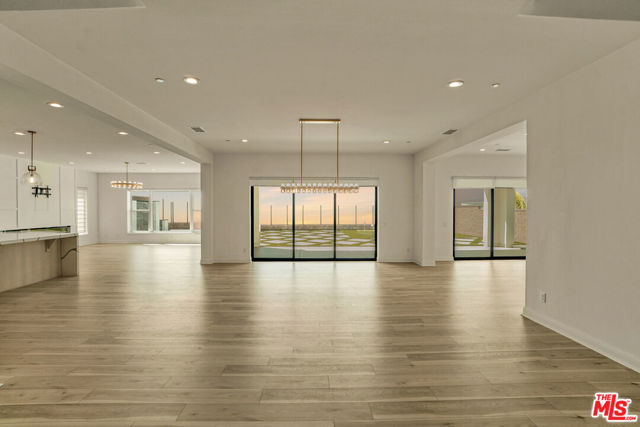 20188 W Marlow Lane, Porter Ranch CA: https://media.crmls.org/mediaz/273a72d8-618e-405f-b7e8-9b7d675bffb1.jpg