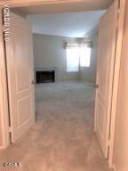 Detail Gallery Image 6 of 11 For 5055 Blackpool Ave, Oak Park,  CA 91377 - 4 Beds | 2/1 Baths