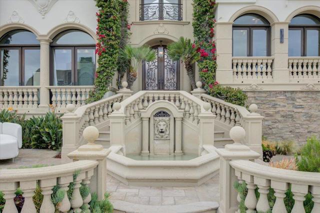 100 The Strand, Hermosa Beach CA: https://media.crmls.org/mediaz/273e352f-d614-47ac-a30e-f7468cf9cd46.jpg