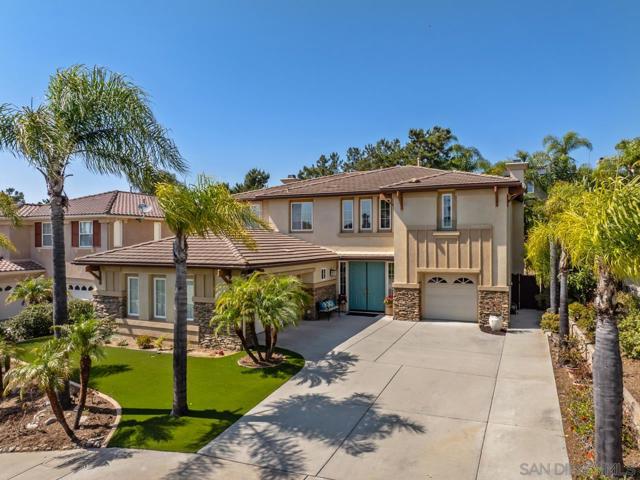 11324 Luxembourg Way, San Diego CA: https://media.crmls.org/mediaz/273f2b83-3e2b-4e3a-a5bc-2f4bdaf15e63.jpg