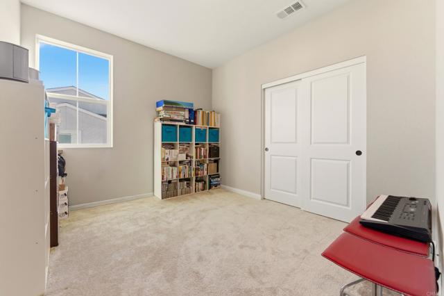 Detail Gallery Image 25 of 48 For 2119 Bluestone Circle, Chula Vista,  CA 91913 - 4 Beds | 2/1 Baths
