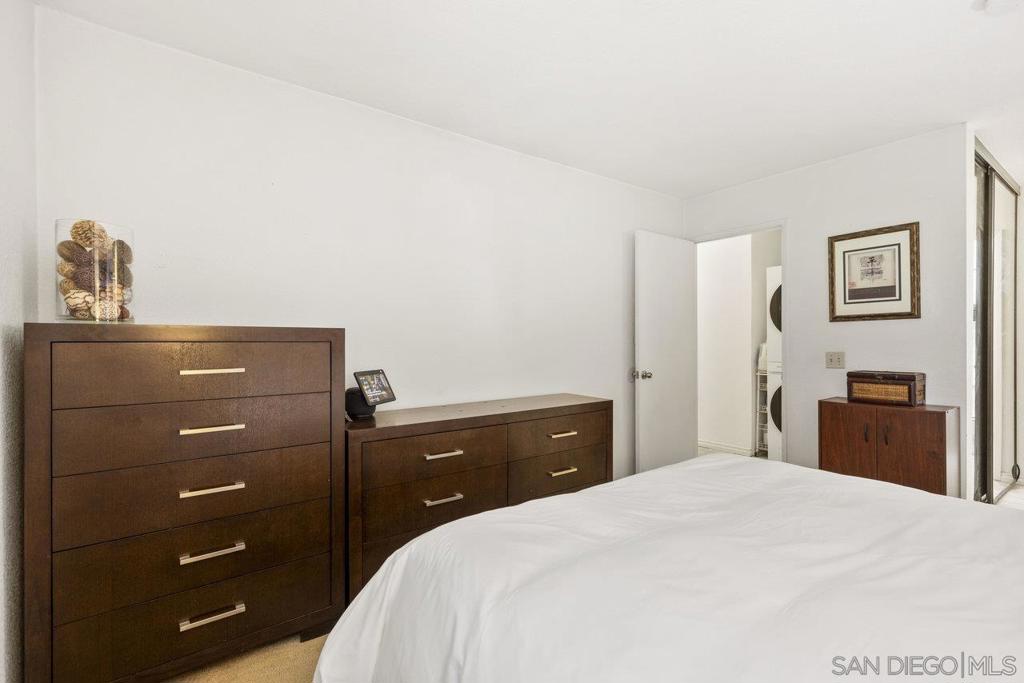 10379 Azuaga St - photo 5