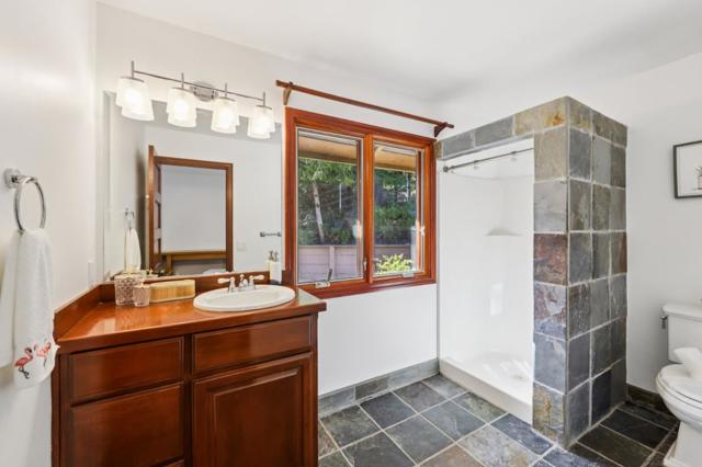 16501 Skyline Boulevard, Woodside CA: https://media.crmls.org/mediaz/2740a981-6d66-4824-91cb-50f2c4de64ff.jpg