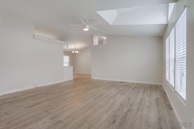 1010 E Bobier, Vista CA: https://media.crmls.org/mediaz/27415417-10c0-4e8d-a647-28b97d72eed6.jpg
