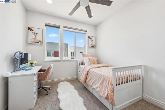 3933 Eminence St, Dublin CA: https://media.crmls.org/mediaz/2744f5ae-0304-4b83-8b69-e4d23287eb53.jpg