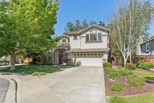 1159 Vintner Pl, Livermore CA: https://media.crmls.org/mediaz/27450c8b-3ea7-40db-b759-235aea7e1500.jpg