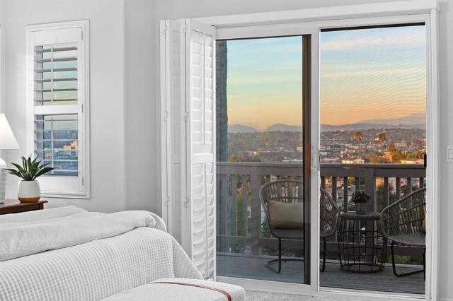 Image 36 of 75 For 3712 Ridge Court