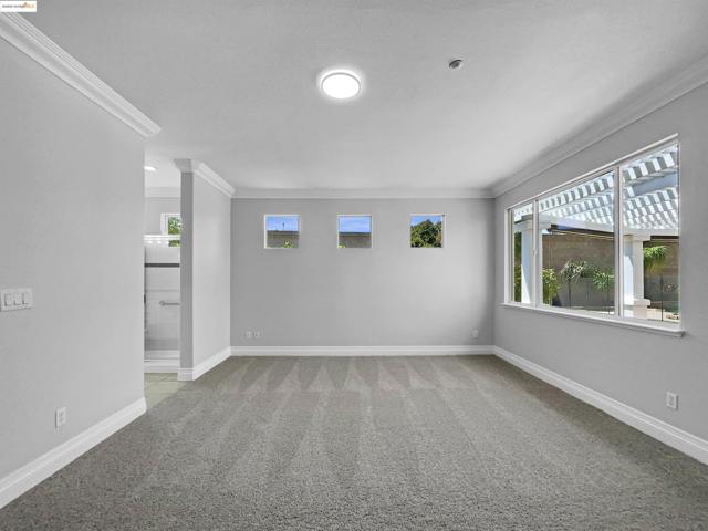 1127 Santa Margherita Way, Brentwood CA: https://media.crmls.org/mediaz/2745bd07-8ee1-4829-9a45-c9af348d9e47.jpg