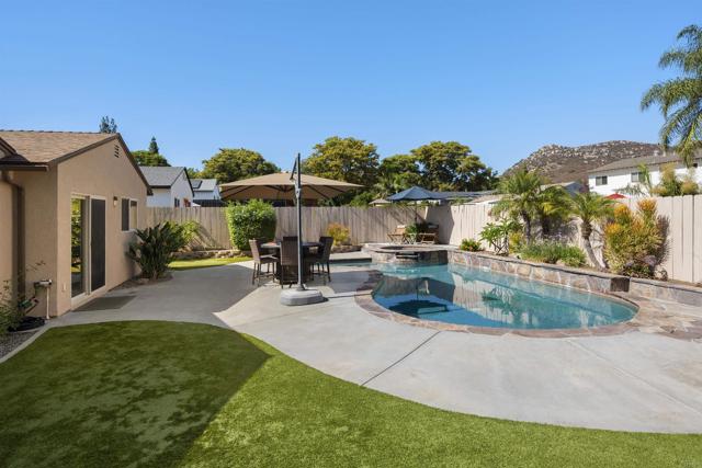 10347 WOODROSE AVE, Santee CA: https://media.crmls.org/mediaz/27461c50-d9f7-4290-bd4f-eab106c69a1f.jpg