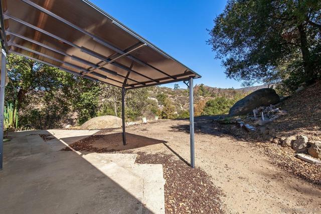 1167 Peutz Valley Rd, Alpine CA: https://media.crmls.org/mediaz/274674dc-becd-48d9-84d1-5f5a410aff11.jpg